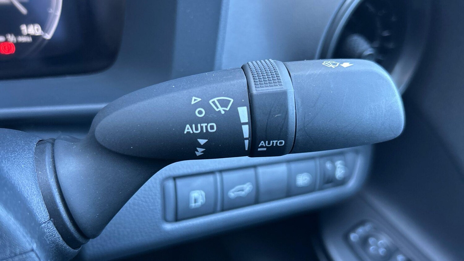 Used Toyota C-HR 2024 for sale - 76122707: Photo 35