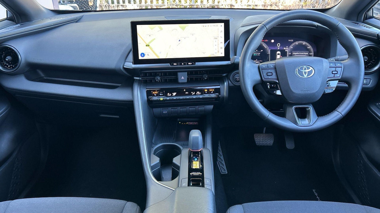 Used Toyota C-HR 2024 for sale - 76122707: Photo 9