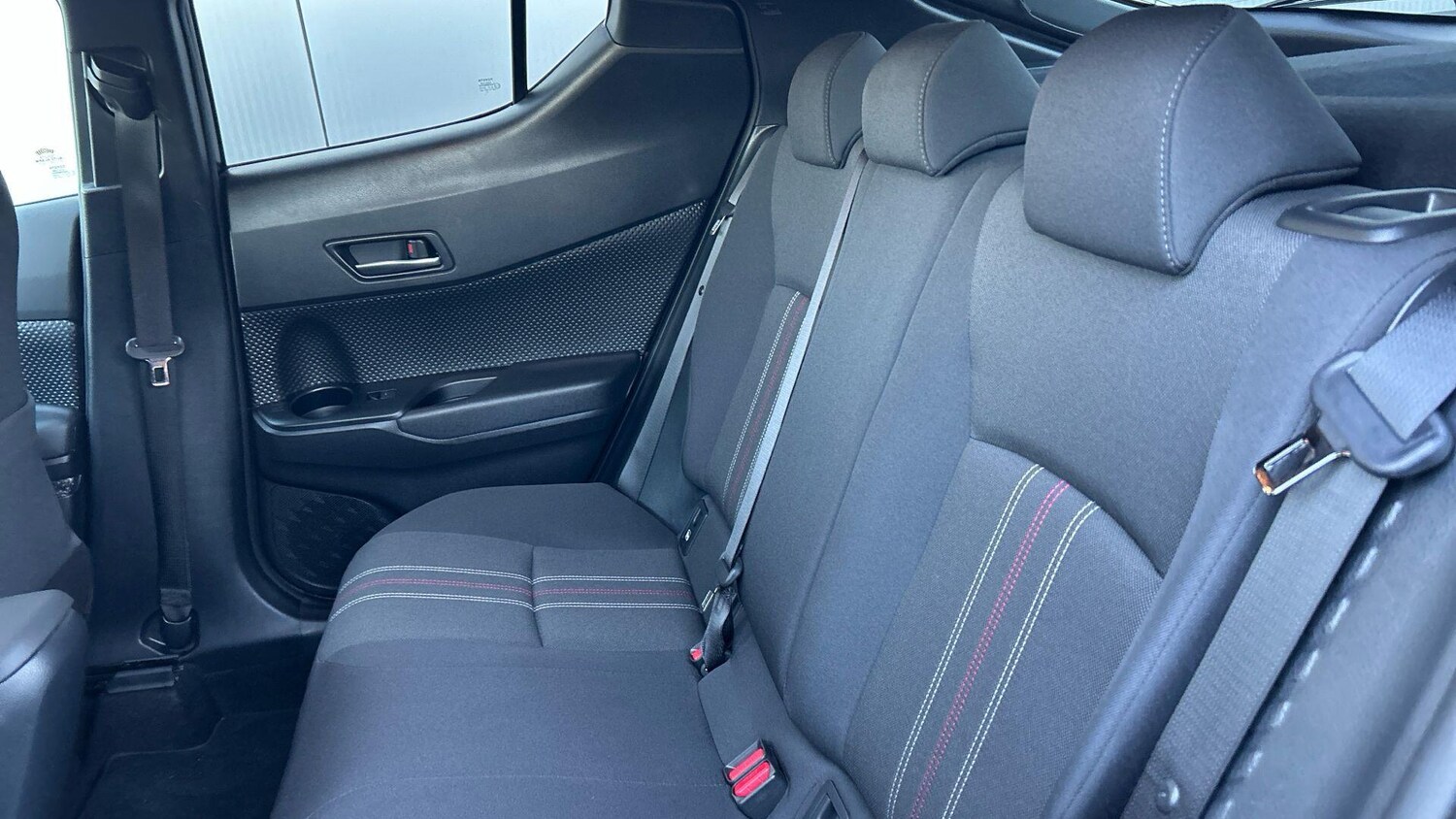 Used Toyota C-HR 2023 for sale - 77496357: Photo 17