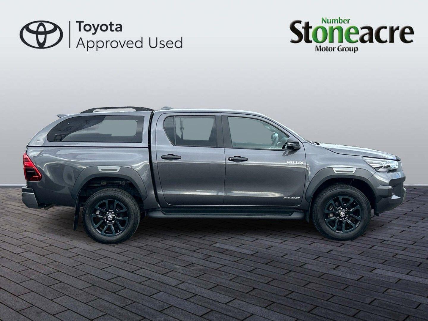 Used Toyota Hilux 2025 for sale - 76549388: Photo 2