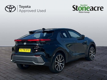 Used Toyota C-HR 2024 for sale - 79202032: Photo