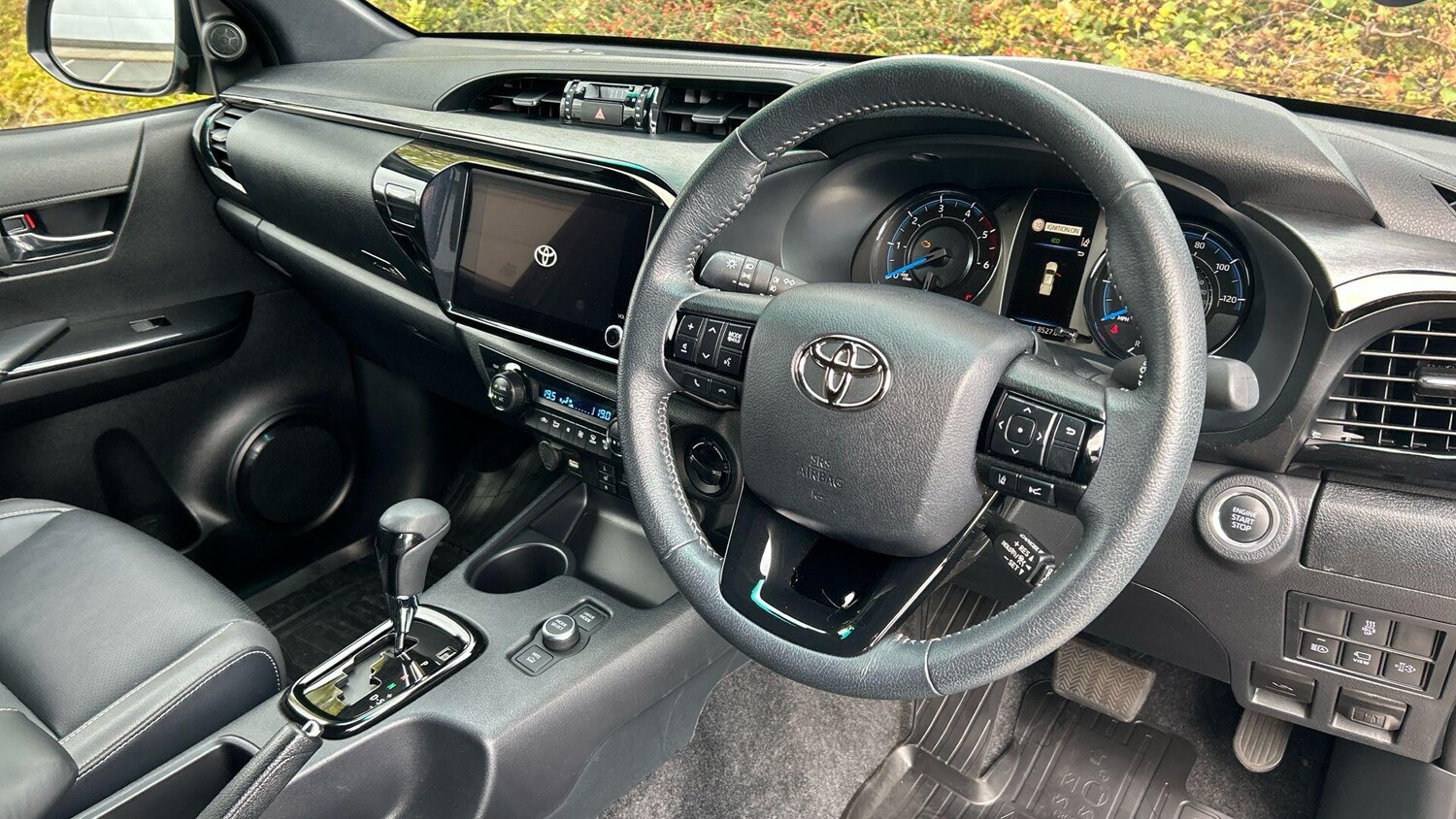 Used Toyota Hilux 2025 for sale - 76700967: Photo 10