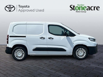 Used Toyota ProAce 2024 for sale - 79012214: Photo