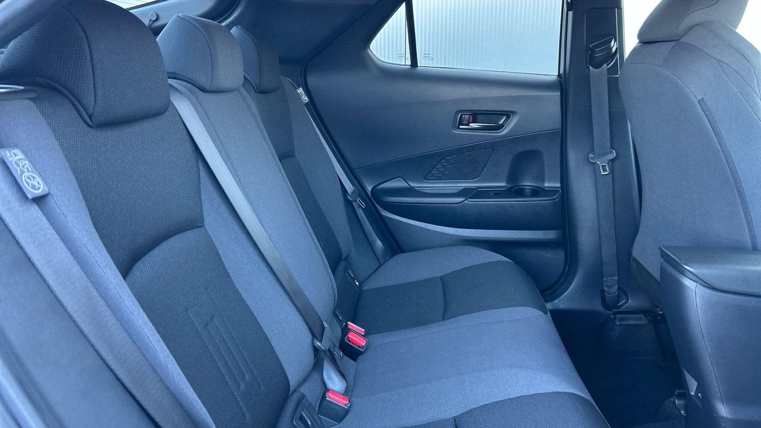 Used Toyota C-HR 2024 for sale - 77768003: Photo 16