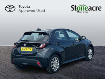 Used Toyota Yaris 2023 for sale - 79062493: Photo