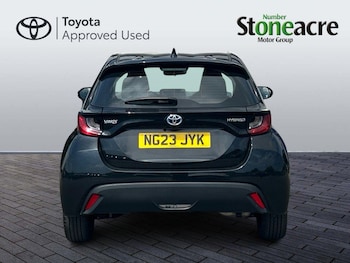 Used Toyota Yaris 2023 for sale - 79062493: Photo