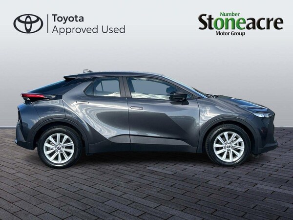 Used Toyota C-HR 2024 for sale - 76042209: Photo 4