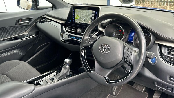 Used Toyota C-HR 2019 for sale - 76227900: Photo 12
