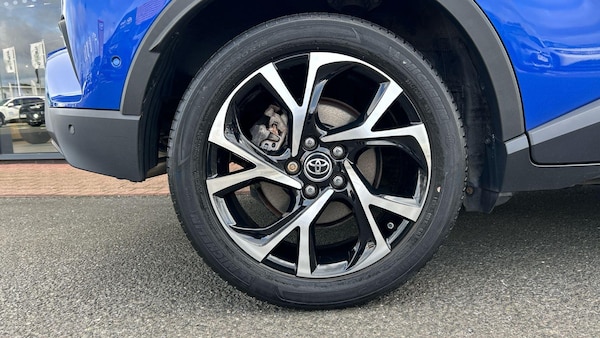 Used Toyota C-HR 2019 for sale - 76227900: Photo 21