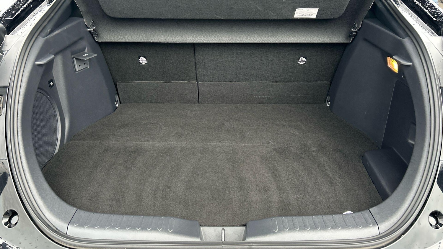 Used Toyota C-HR 2024 for sale - 77439798: Photo 18