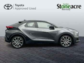 Used Toyota C-HR 2024 for sale - 77439798: Photo