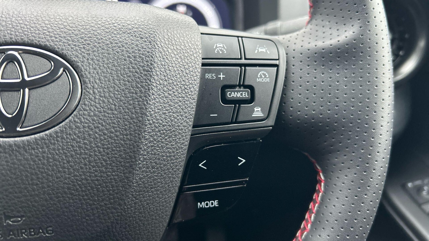 Used Toyota C-HR 2024 for sale - 77439798: Photo 41