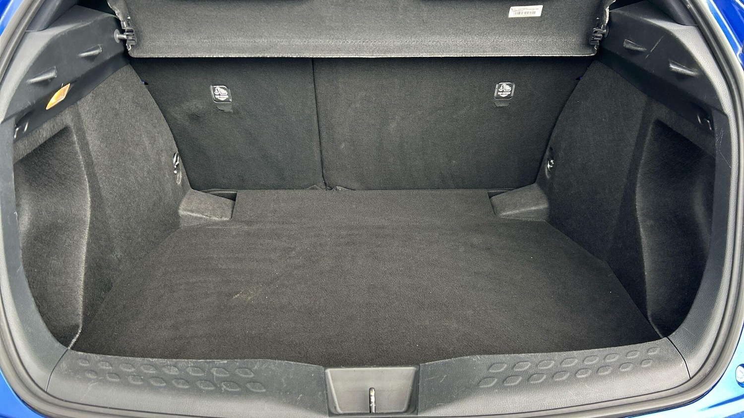 Used Toyota C-HR 2019 for sale - 77710368: Photo 18