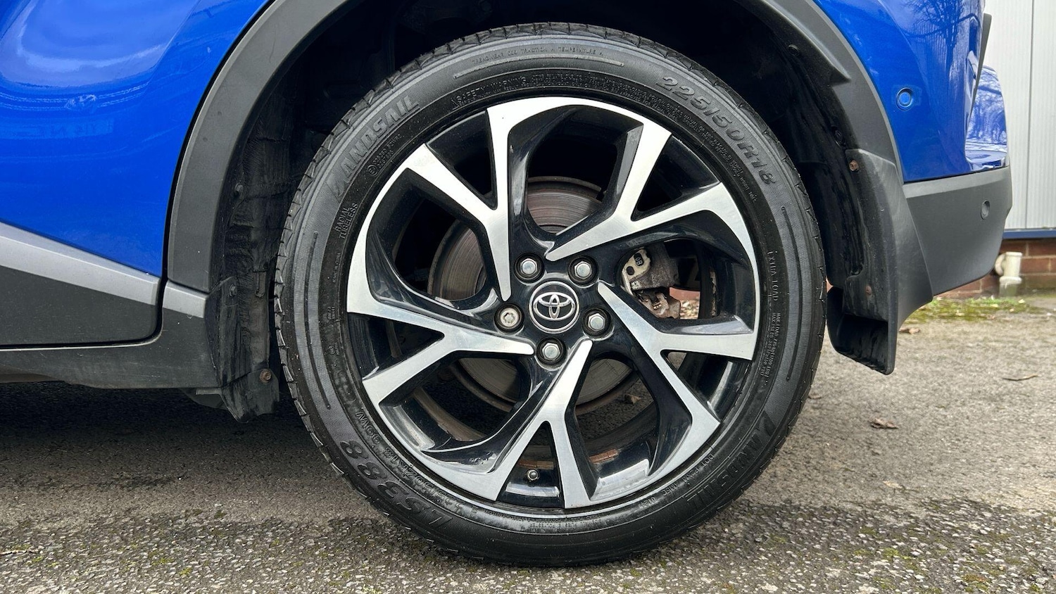 Used Toyota C-HR 2019 for sale - 77710368: Photo 19