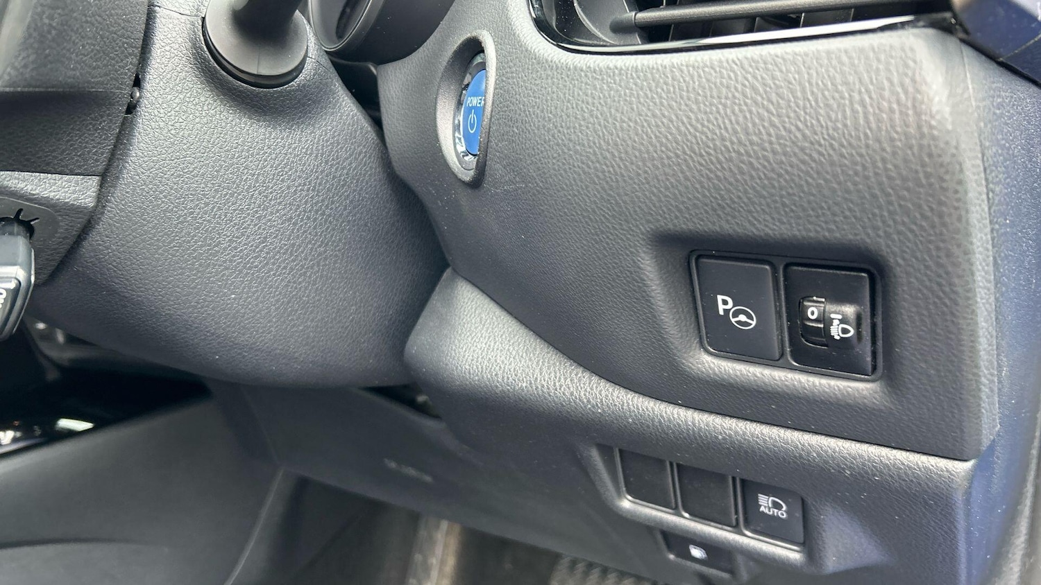 Used Toyota C-HR 2019 for sale - 77710368: Photo 39