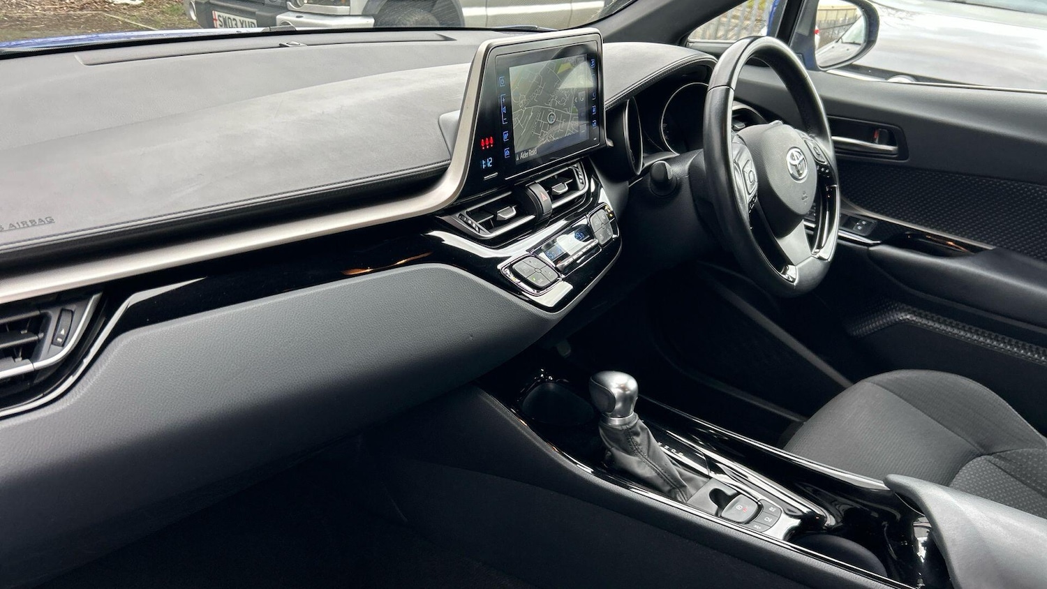 Used Toyota C-HR 2019 for sale - 77710368: Photo 41