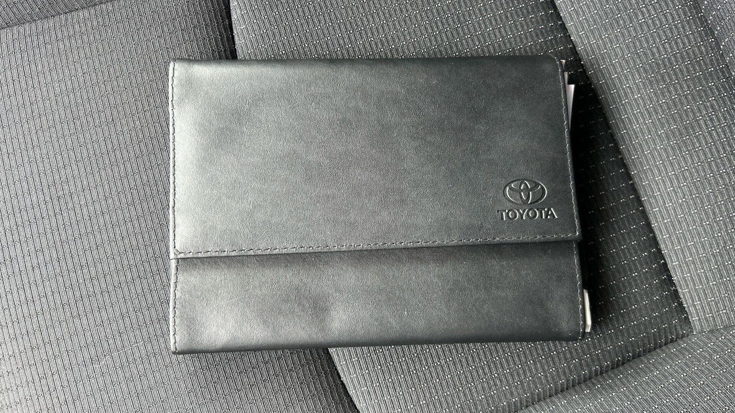 Used Toyota C-HR 2019 for sale - 77710368: Photo 43