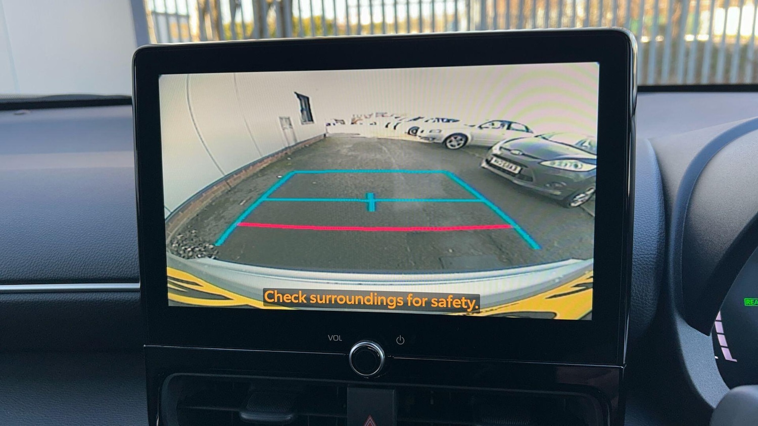 Used Toyota Yaris Cross 2025 for sale - 77253825: Photo 11