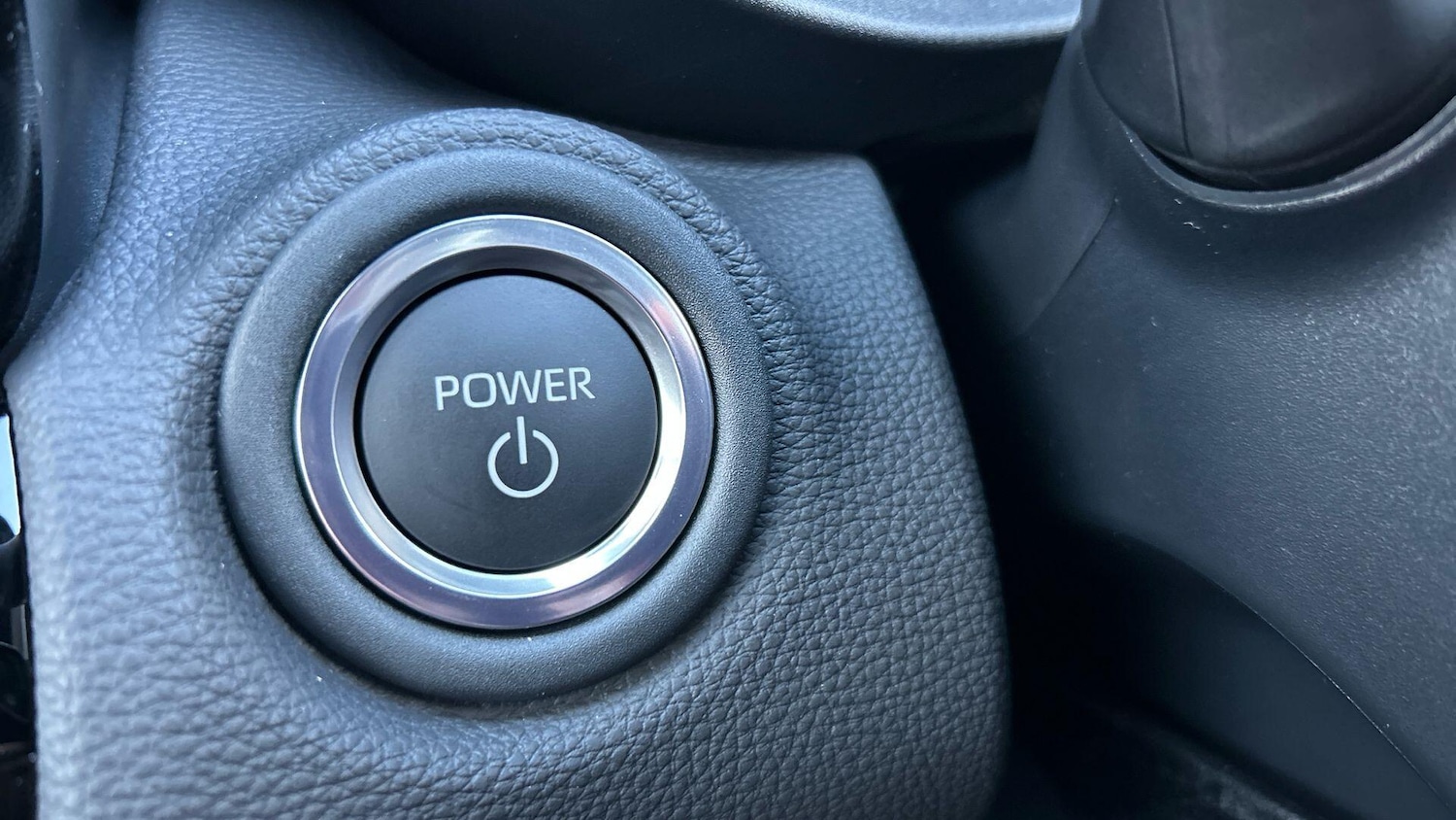 Used Toyota Yaris Cross 2025 for sale - 77253825: Photo 29