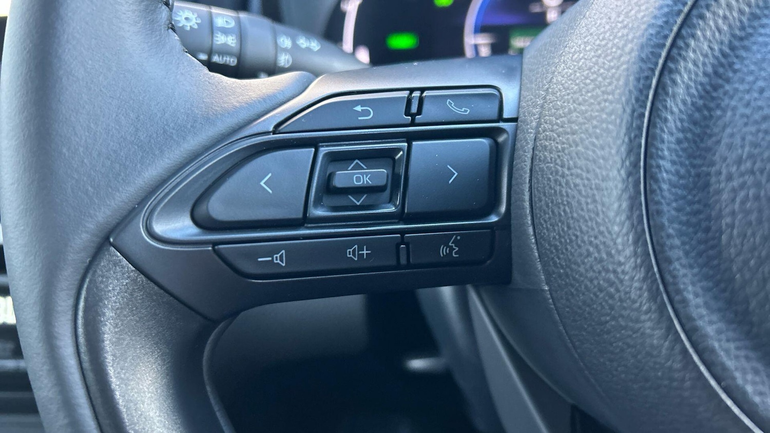 Used Toyota Yaris Cross 2025 for sale - 77253825: Photo 30