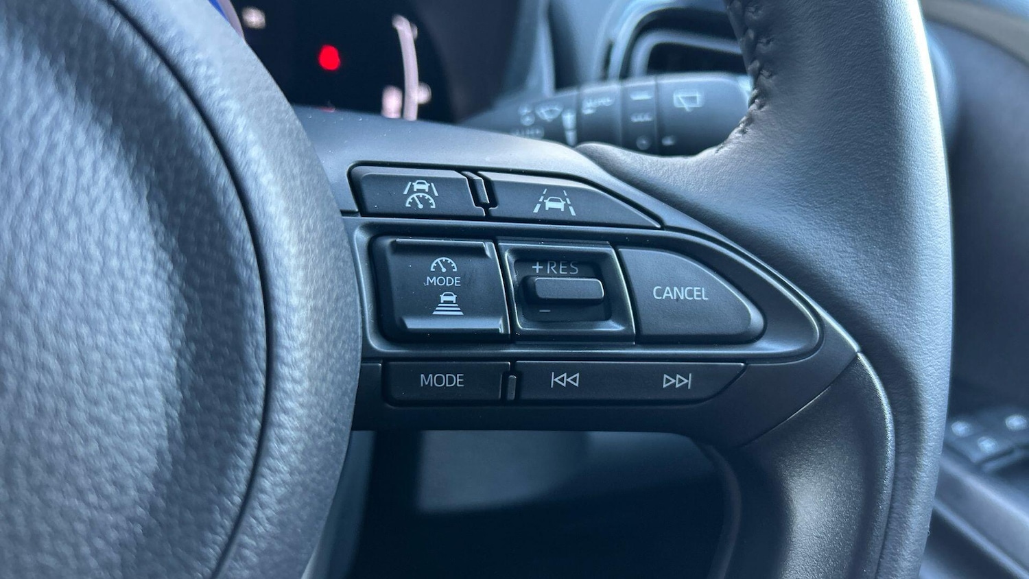 Used Toyota Yaris Cross 2025 for sale - 77253825: Photo 31