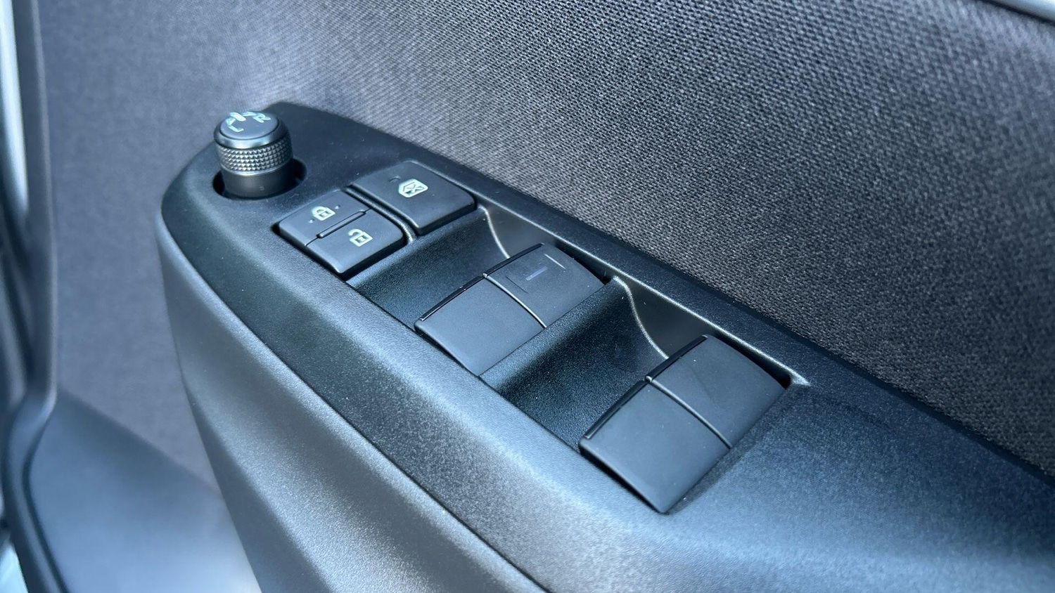 Used Toyota Yaris Cross 2025 for sale - 77253825: Photo 36