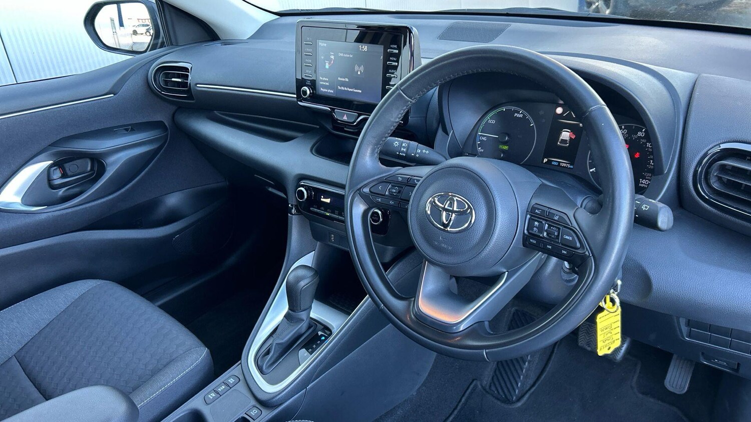 Used Toyota Yaris 2023 for sale - 77939433: Photo 10