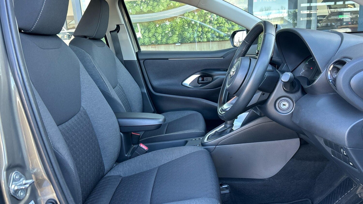 Used Toyota Yaris 2023 for sale - 77939433: Photo 15