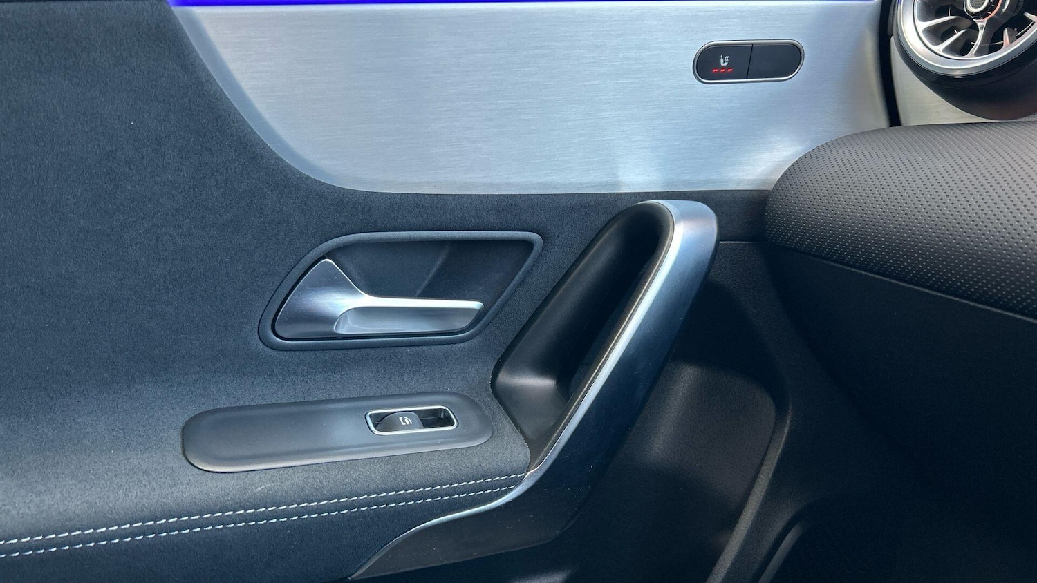 Used Mercedes-Benz A-Class 2022 for sale - 76976259: Photo 42