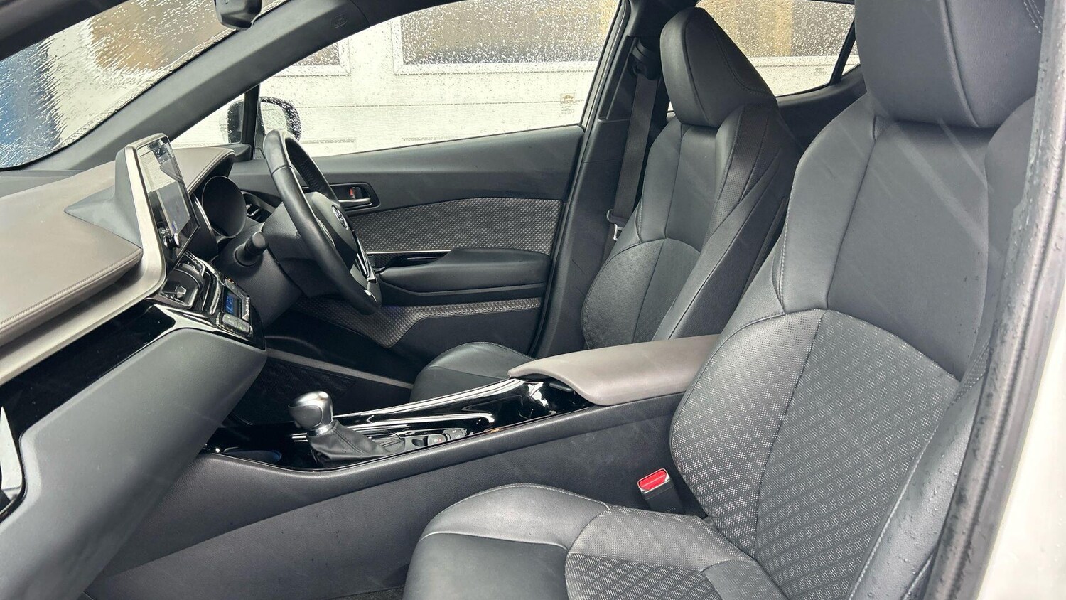 Used Toyota C-HR for sale - 77909726: Photo 14