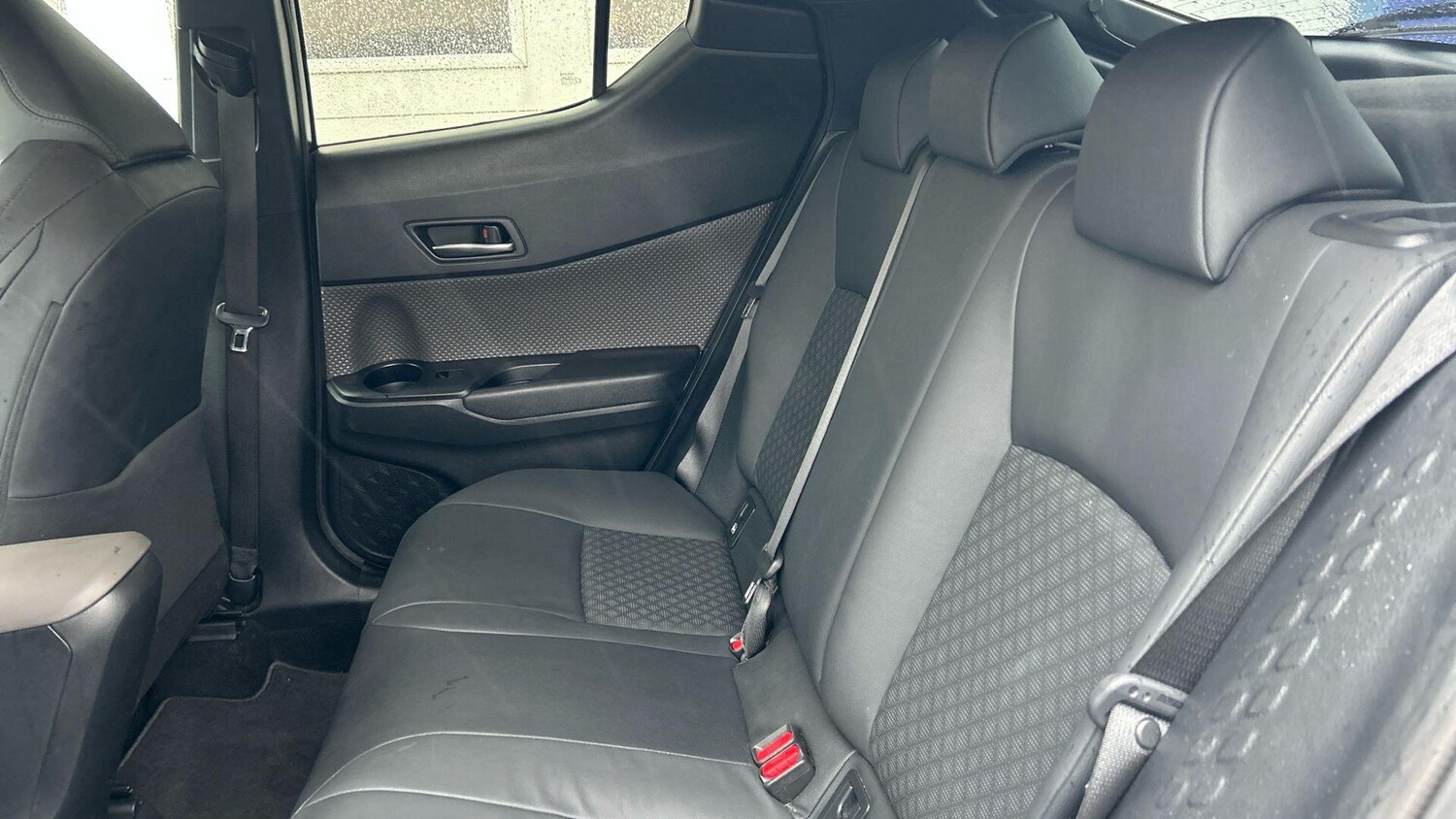 Used Toyota C-HR for sale - 77909726: Photo 17