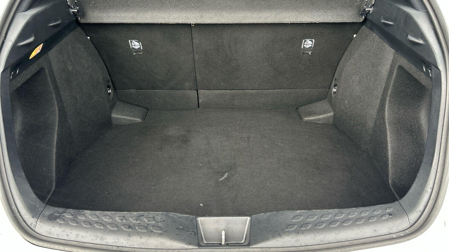 Used Toyota C-HR for sale - 77909726: Photo 18