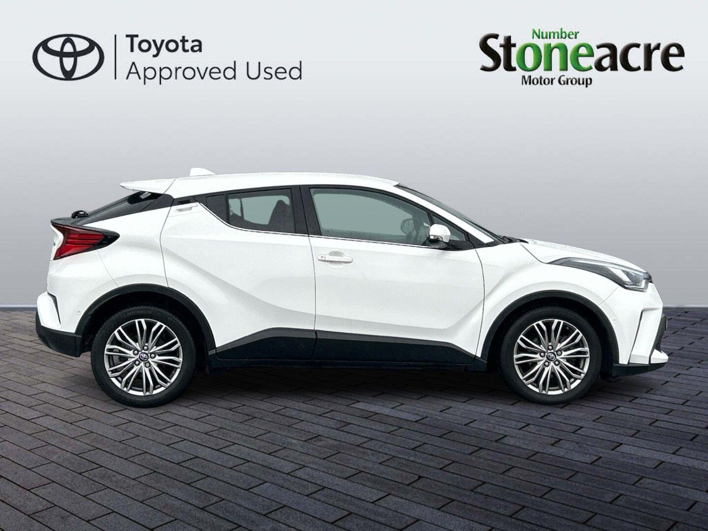 Used Toyota C-HR for sale - 77909726: Photo 2