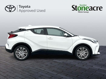 Used Toyota C-HR 2023 for sale - 77909726: Photo