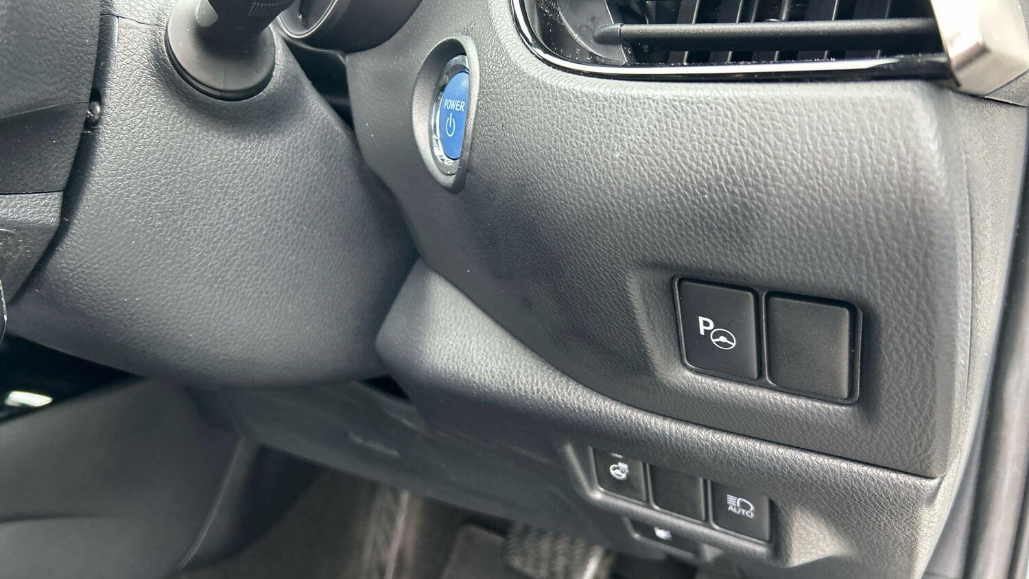 Used Toyota C-HR for sale - 77909726: Photo 40