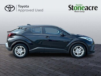 Used Toyota C-HR 2022 for sale - 75477652: Photo