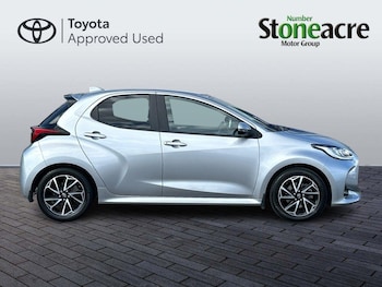 Used Toyota Yaris 2022 for sale - 75916324: Photo