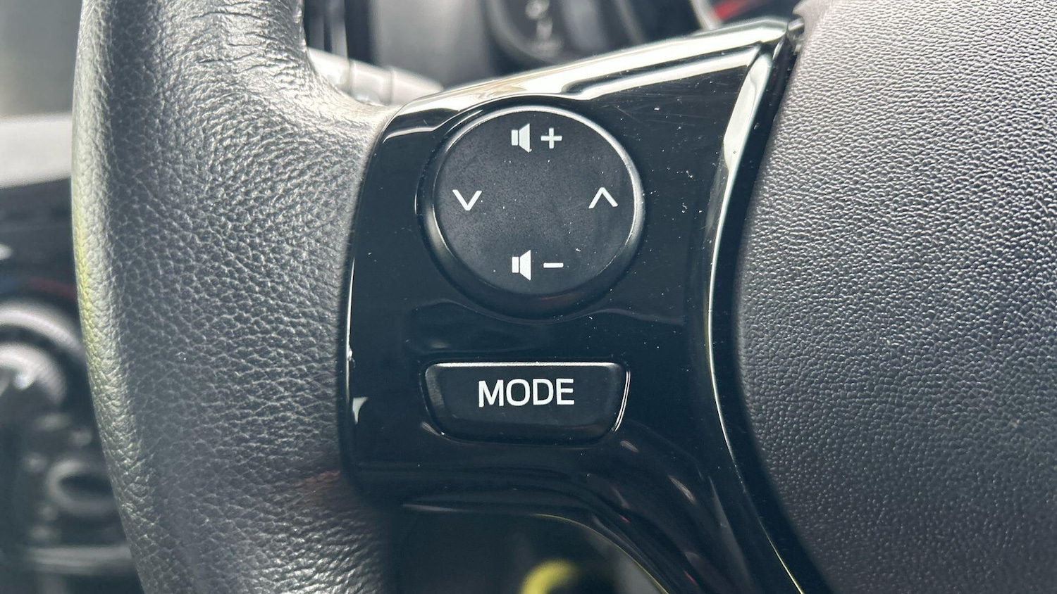 Used Toyota AYGO 2016 for sale - 76657225: Photo 31