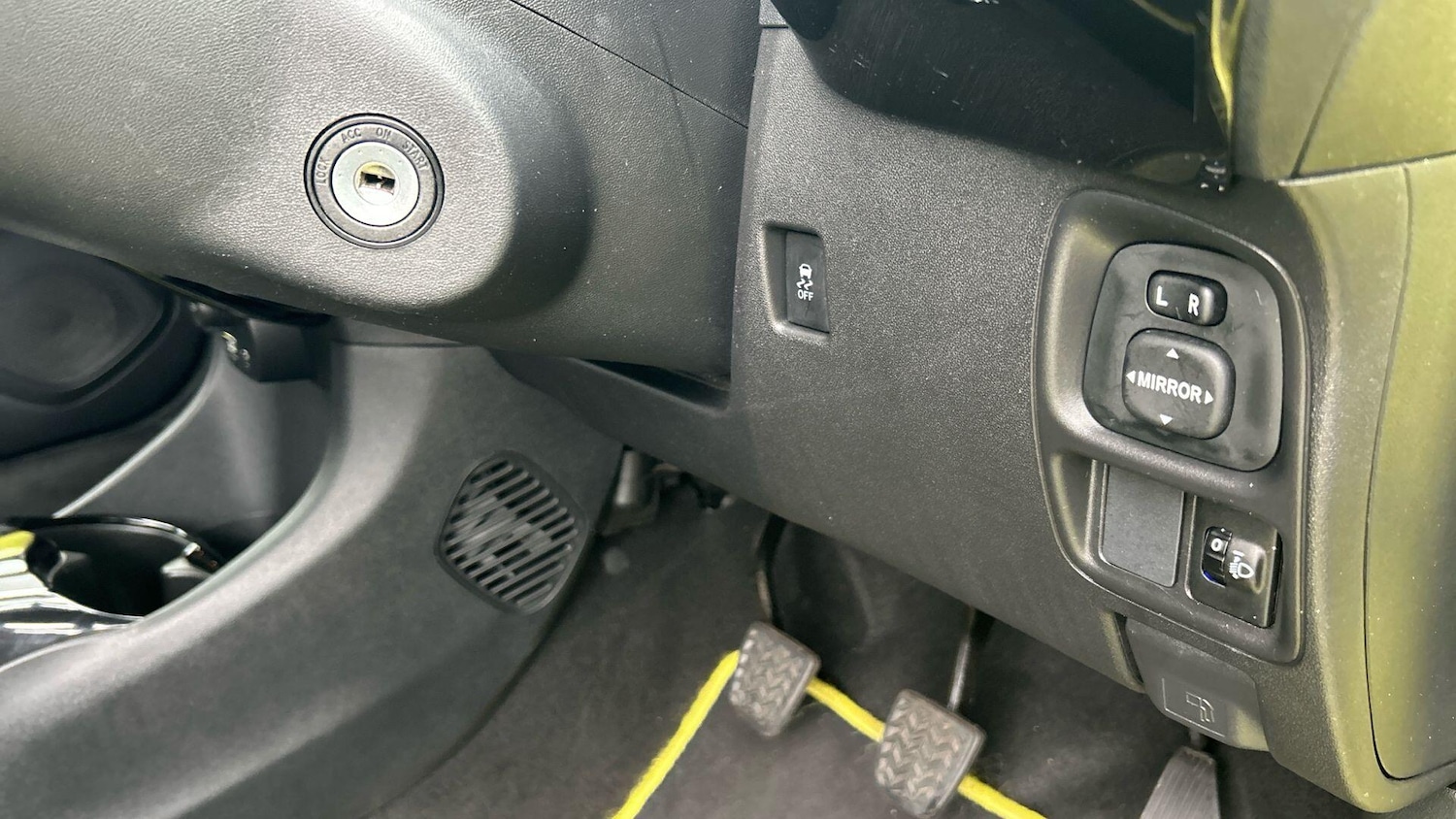 Used Toyota AYGO 2016 for sale - 76657225: Photo 35