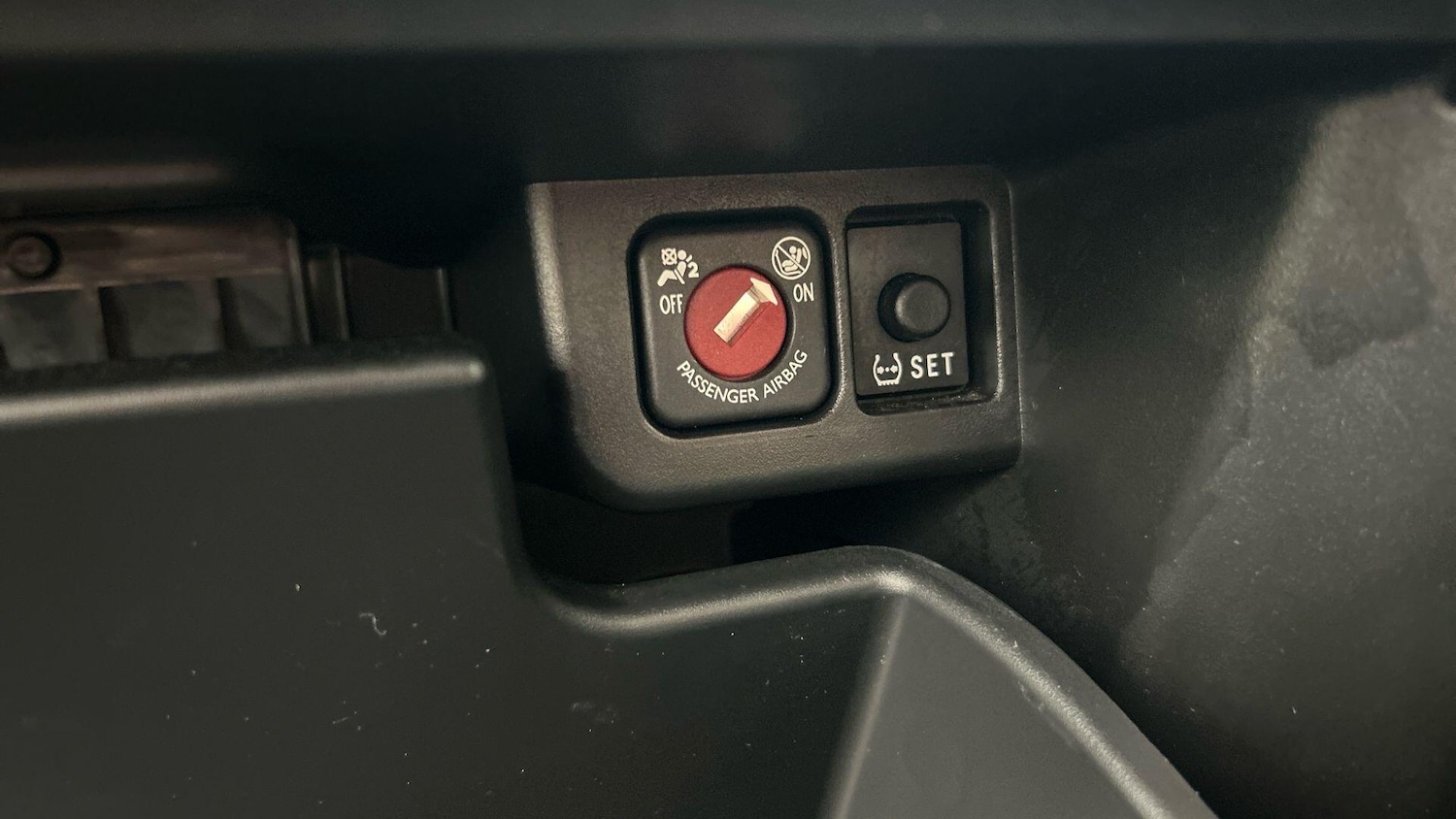 Used Toyota AYGO 2016 for sale - 76657225: Photo 37