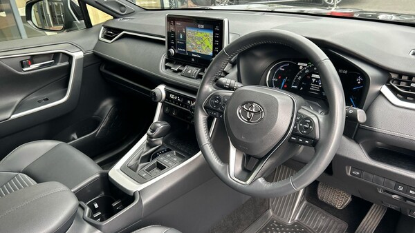 Used Toyota RAV4 2022 for sale - 76020928: Photo 12