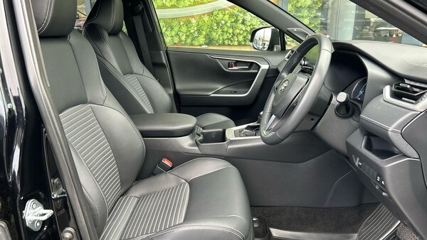 Used Toyota RAV4 2022 for sale - 76020928: Photo 17