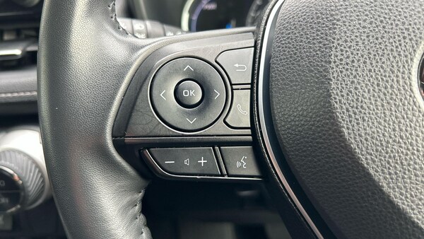 Used Toyota RAV4 2022 for sale - 76020928: Photo 40