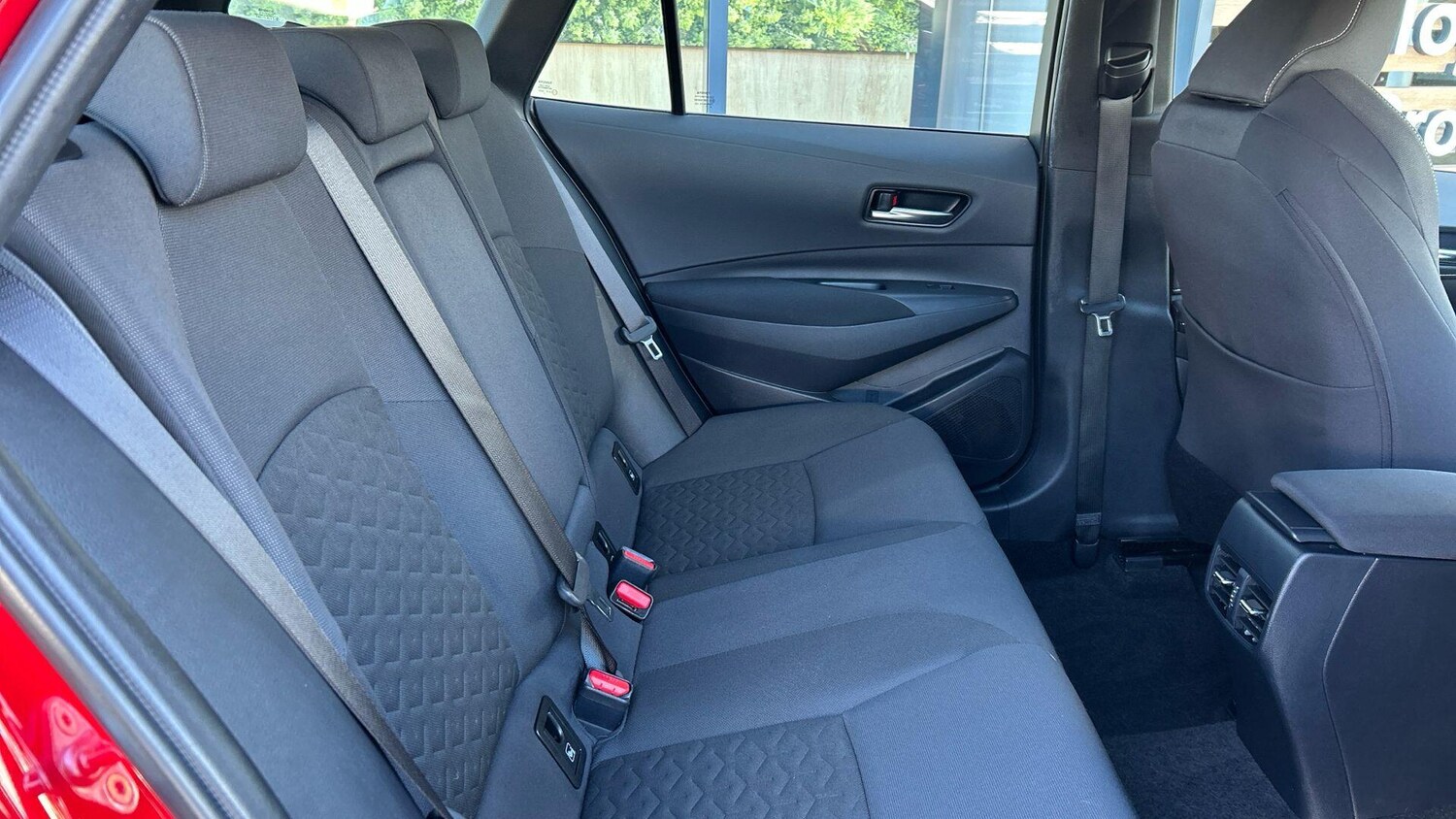 Used Toyota Corolla 2020 for sale - 76043348: Photo 18