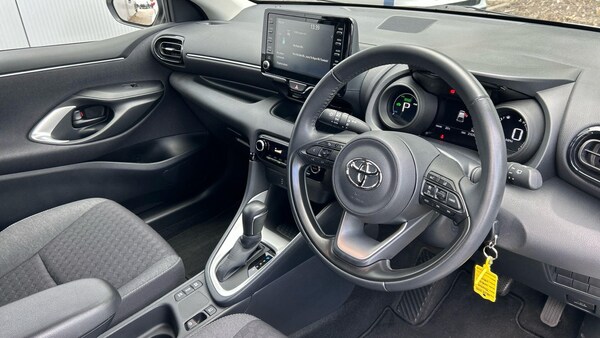 Used Toyota Yaris 2023 for sale - 76200039: Photo 12