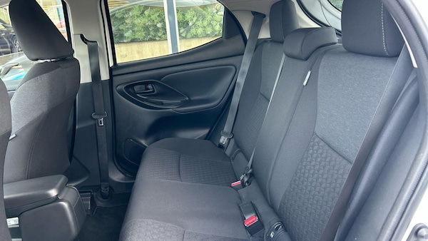 Used Toyota Yaris 2023 for sale - 76200039: Photo 19
