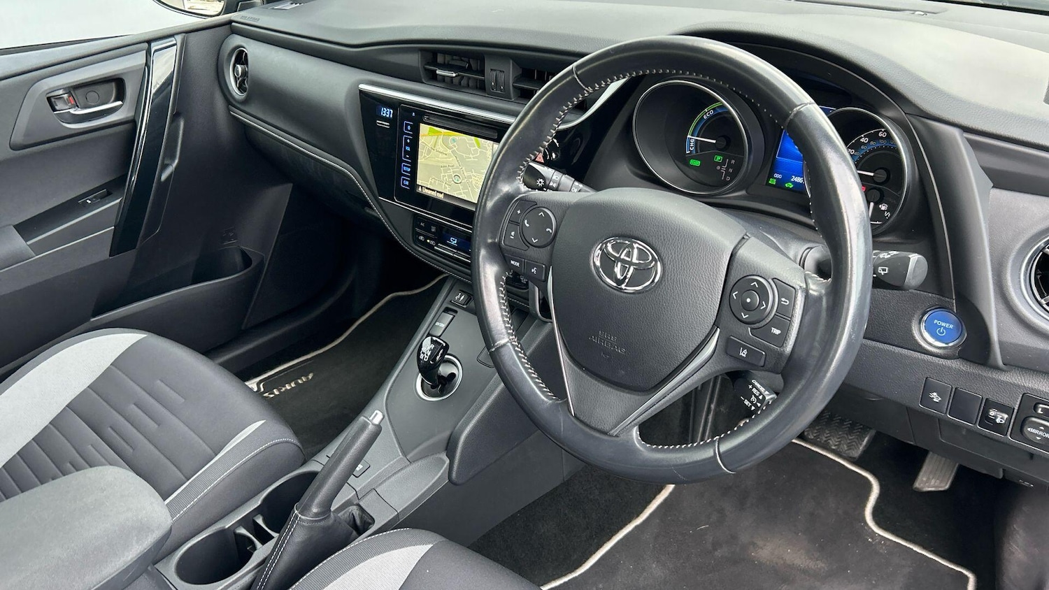 Used Toyota Auris for sale - 76997330: Photo 10