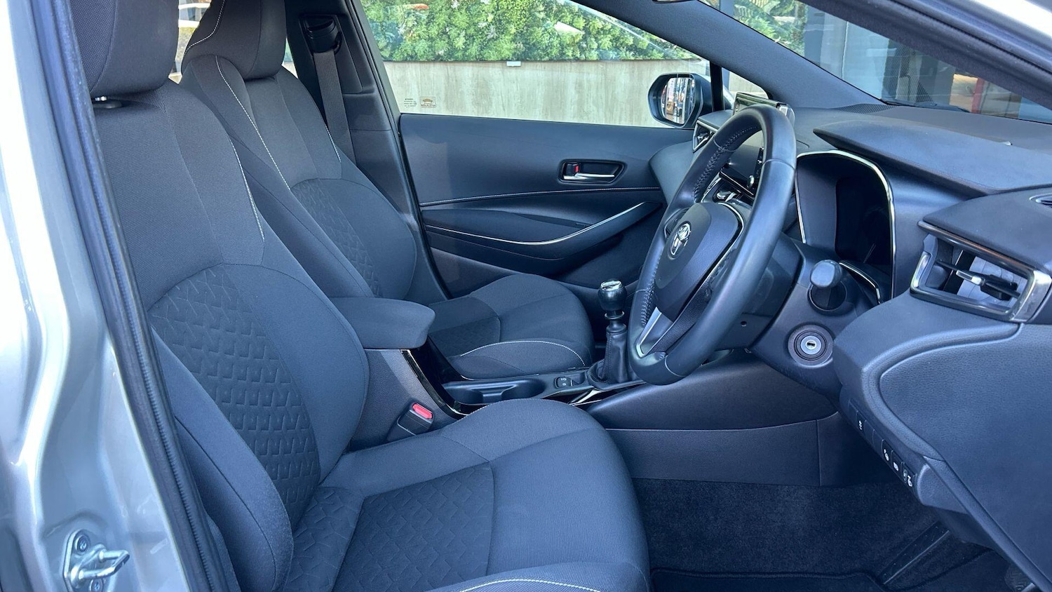 Used Toyota Corolla 2019 for sale - 76072684: Photo 17