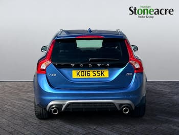 Used Volvo V60 2016 for sale - 79821324: Photo