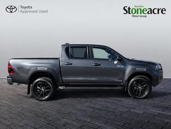 Used Toyota Hilux 2026 for sale - 79873965: Photo